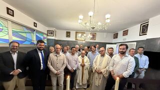 El obispo de Huelva en el estadio Nuevo Colombino