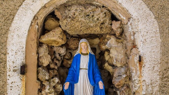 💙 ¡A LOS QUE NO CONOCEN A SANTA MARÍA Bendita eres María, entre todas las mujeres! ¡Con San Francisco de Asis y nuestras madres!