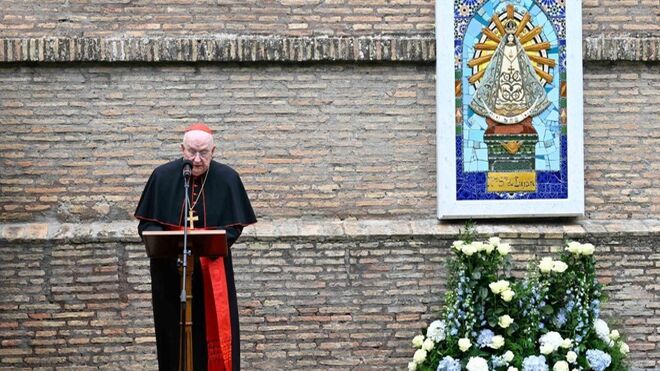 Cardenal Parolin en la ceremonia de entronización