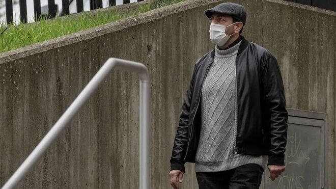 El sacerdote, el pasado sábado, saliendo del juzgado, donde declaró como investigado por un delito de agresión sexual