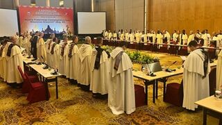 Participantes en el Capítulo General de la Orden Carmelita en Malang, Indonesia   (https://ocarm.org/it/ )