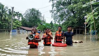 Crecidas en Assam (India)