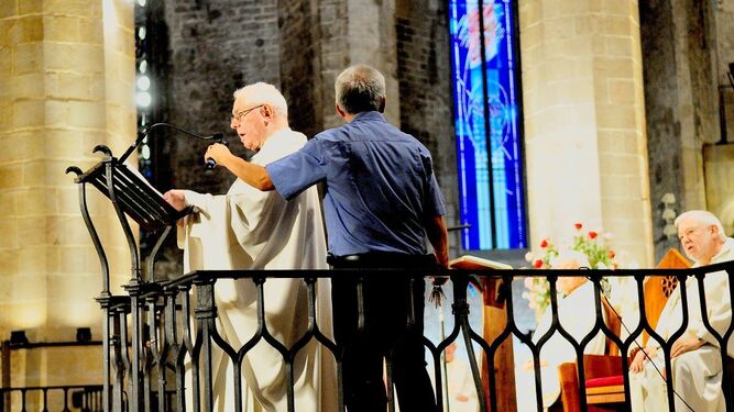 Misa de la Diada organizada por la Liga Espiritual en Santa María de Mar
