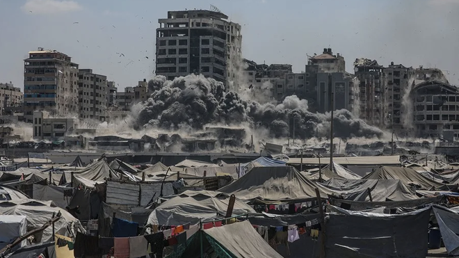 Voladura de edificios en Gaza para obligar a la población a desplazarse