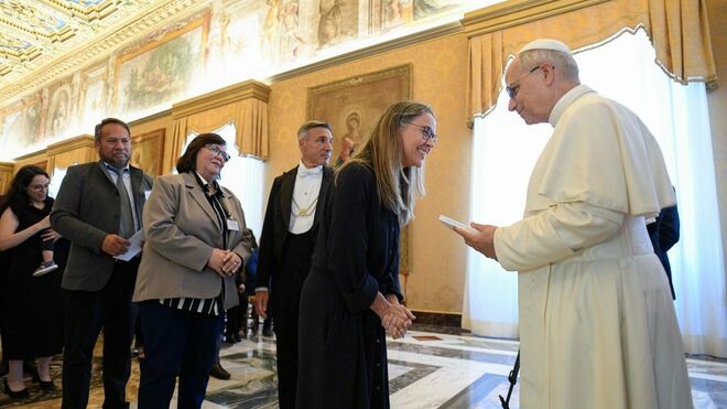 El saludo del Papa a los participantes en el encuentro sobre la vida y la familia