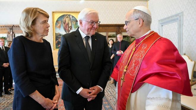 León XIV recibe a Frank-Walter Steinmeier y a su esposa Elke
