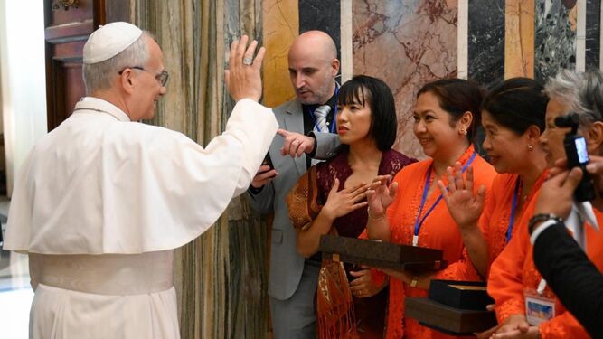 El papa con la comunidad católica indonesia de Roma
