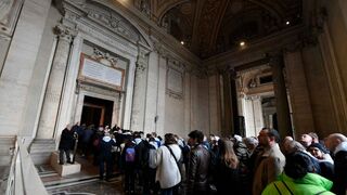 Peregrinos en la Puerta Santa