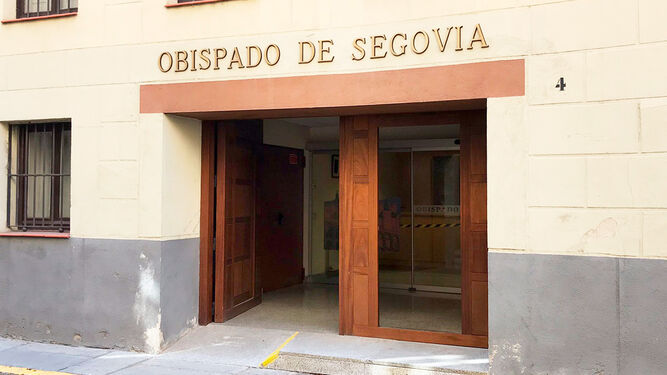 Fachada del Obispado de Segovia