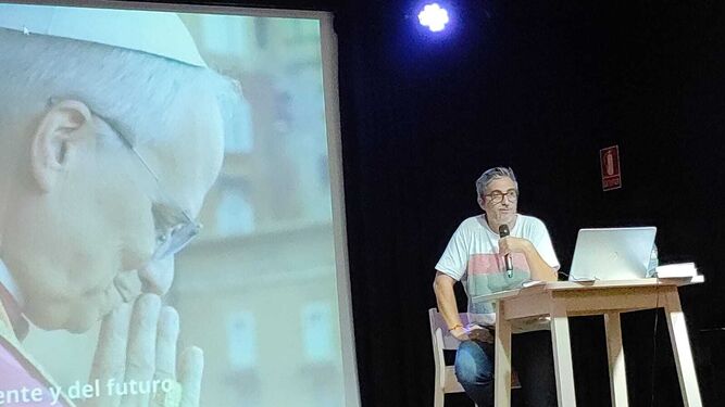 Jesús Bastante, durante su conferencia