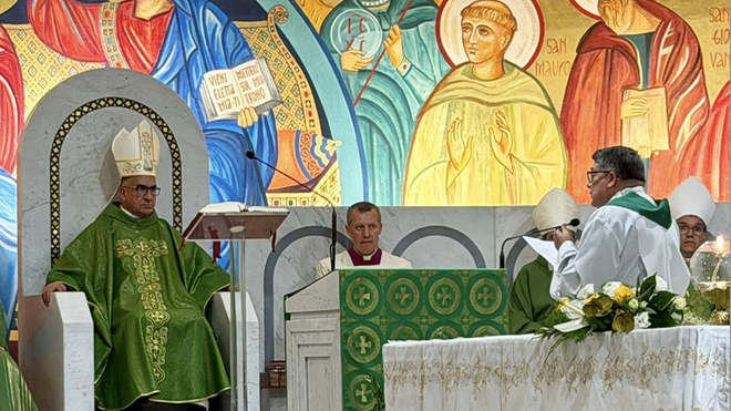 El cardenal, en San Mauro Abate