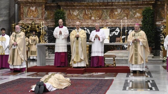 León XIV en la ordenación episcopal de monseñor Wachowsky