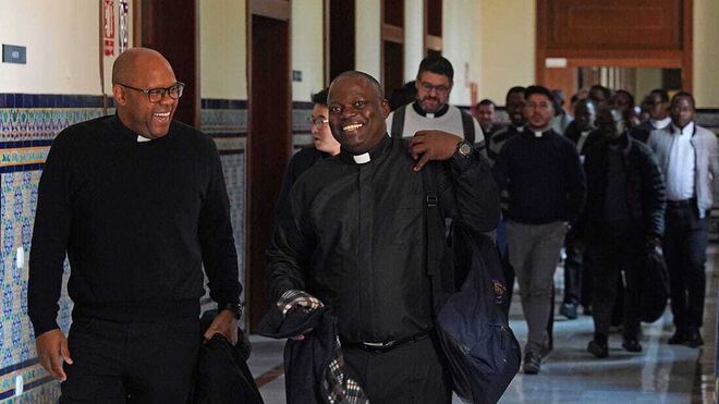 Sacerdotes inmigrantes