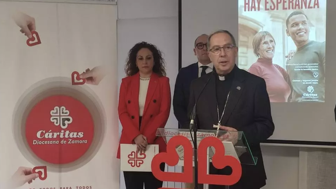 El obispo de Zamora, con Cáritas