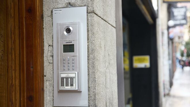 Teelfonillo de un bloque de viviendas