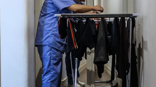 Una empleada del hogar