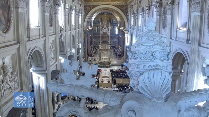 Interior de san Juan de Letrán