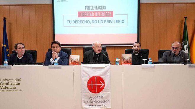 presentación del Informe de Libertad Religiosa en el Mundo 2025 en la UCV