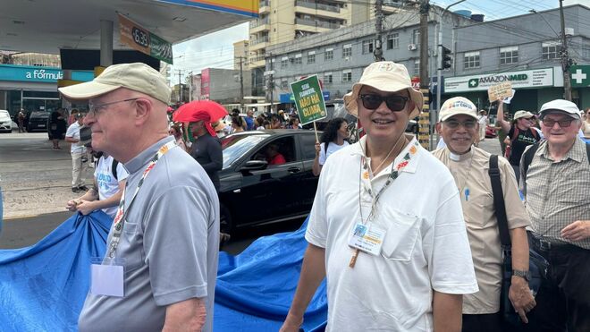Cardenales en la Marcha de los Pueblos