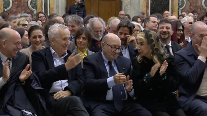 El Papa, con el mundo del cine