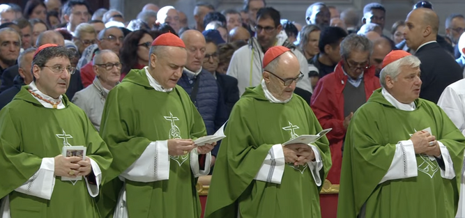 Cardenales en la misa del jubileo de los pobres