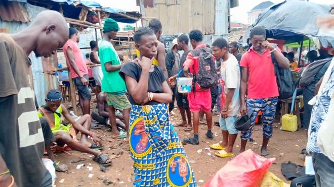 Rehabilitación de jóvenes adictas al kush en Sierra Leona