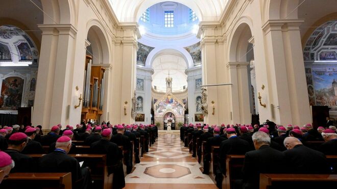 León XIV, con los obispos italianos en Asís