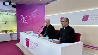 García Magán y Josetxo Vera, en la CEE