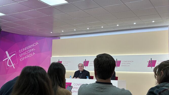 Magán, en rueda de prensa