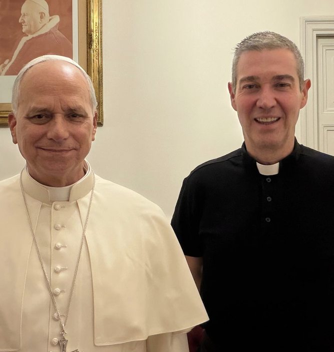 León XIV y Bertomeu