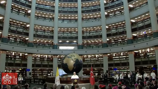 Discurso del Papa en el Palacio Presidencial a su llegada a Turquía