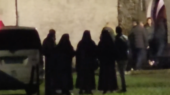 La Guardia Civil 'libera' a las cinco monjas mayores del convento de Orduña