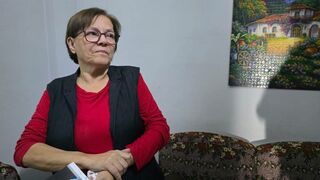 Annie, devota de San Charbel, en el Líbano