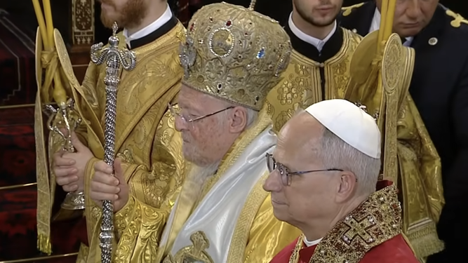 Bartolomé y León XIV, juntos