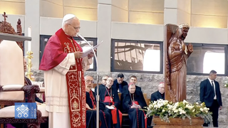 El Papa, en el Santuario de Nuestra Señora del Líbano