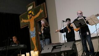 Praiselord Group Music