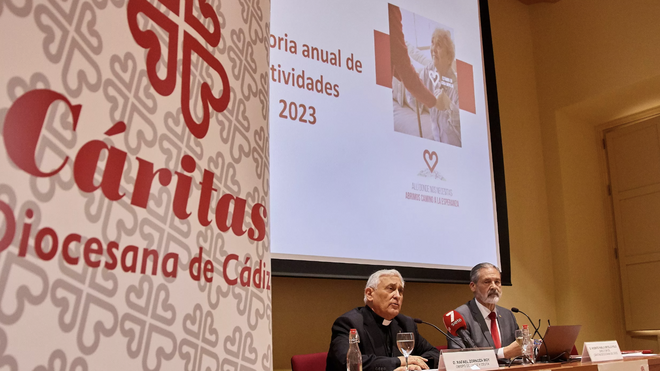 Zornoza, en la presentación de la memoria de Cáritas Cádiz 2023