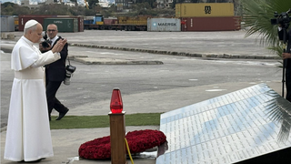 León XIV en el puerto de Beirut