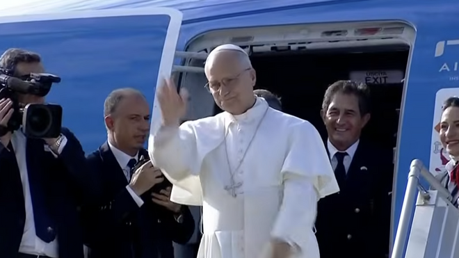 El Papa dice adiós a Líbano