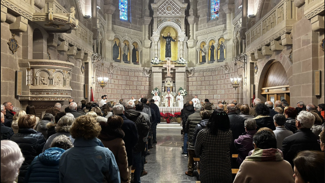 Roselló preside la misa en la basílica de Javier