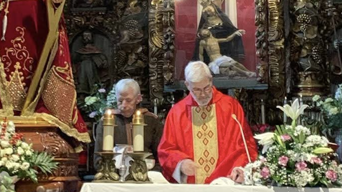 El cura párroco Luis Rodríguez