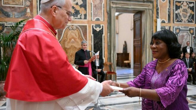 El Papa recibe a los nuevos embajadores en la Santa sede