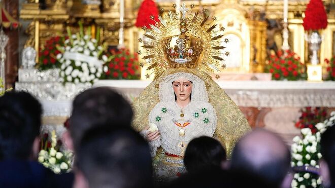 La nueva cara de la Macarena, a disposición de los fieles