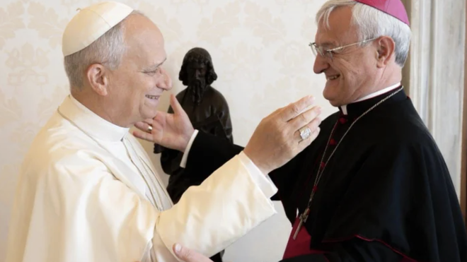 Carrascosa, con el Papa León