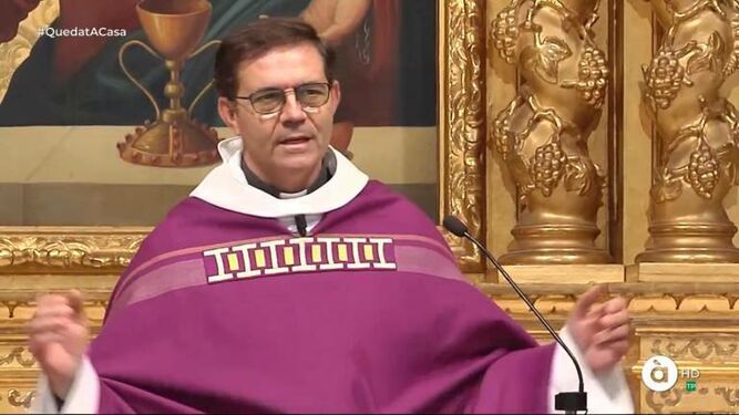 La misa en valenciano presidida por Jesús Corbí